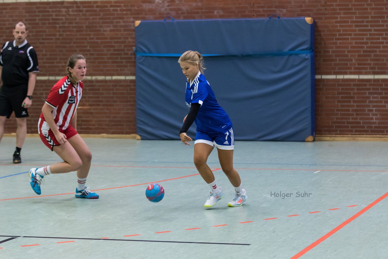 Bild 126 - Frauen Barmstedter TS - Buedelsdorfer TSV : Ergebnis: 26:12